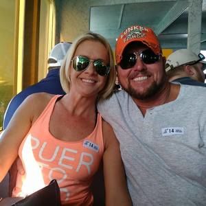 Meet your Posher, Lisa